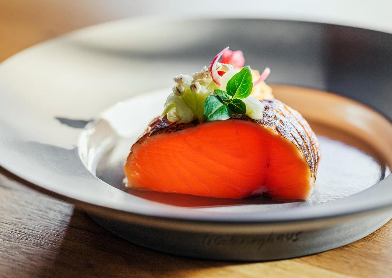 Maiensaesshotel Guarda Val 렌쩨르하이데 외부 사진