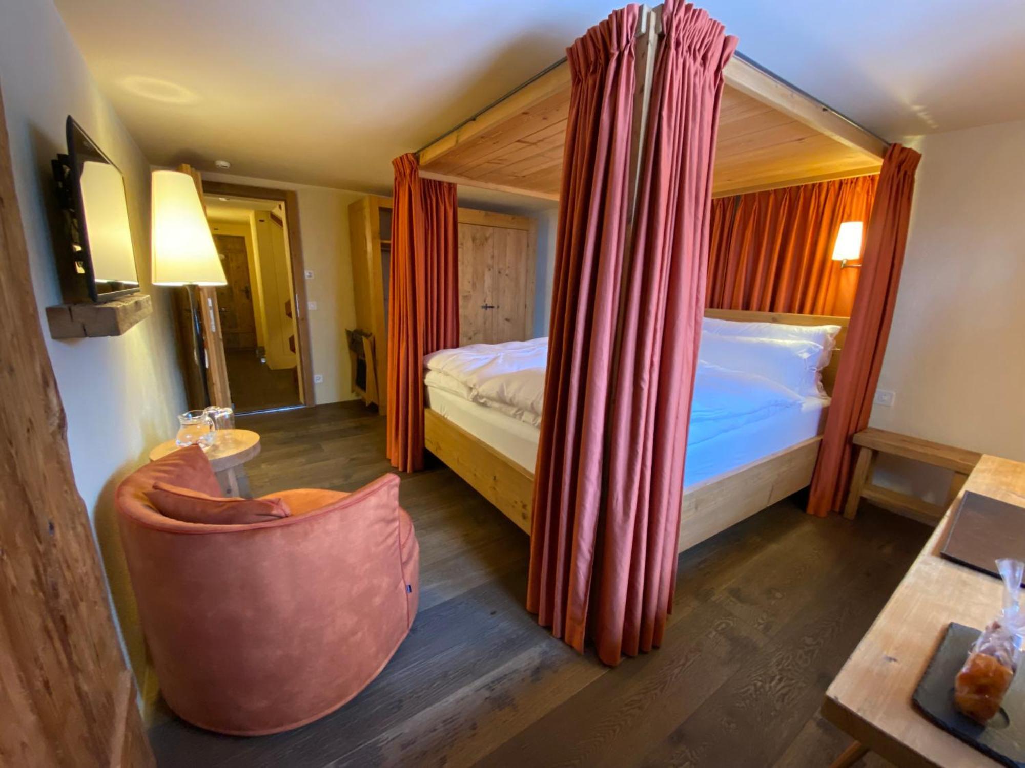 Maiensaesshotel Guarda Val 렌쩨르하이데 외부 사진